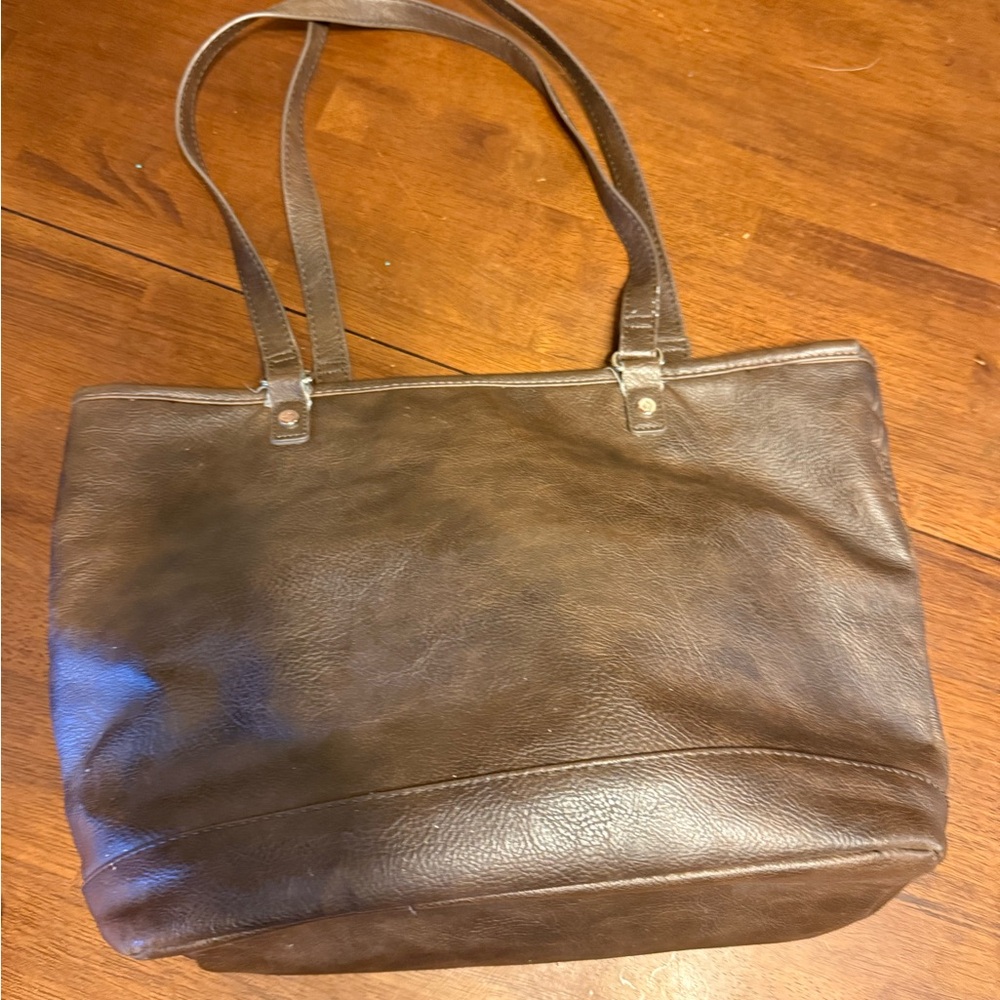 Elegant Brown purse Thirty One